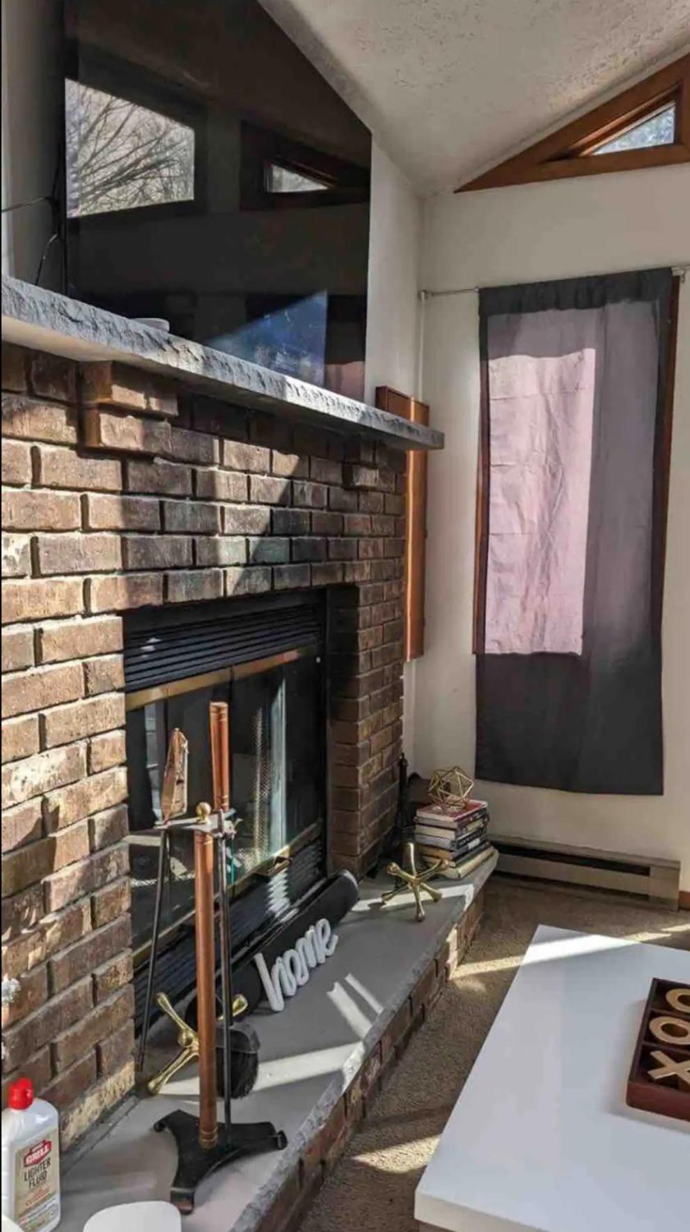Ambiance - King Bed Cabin, Jetted-Tub & Fireplace Tobyhanna المظهر الخارجي الصورة