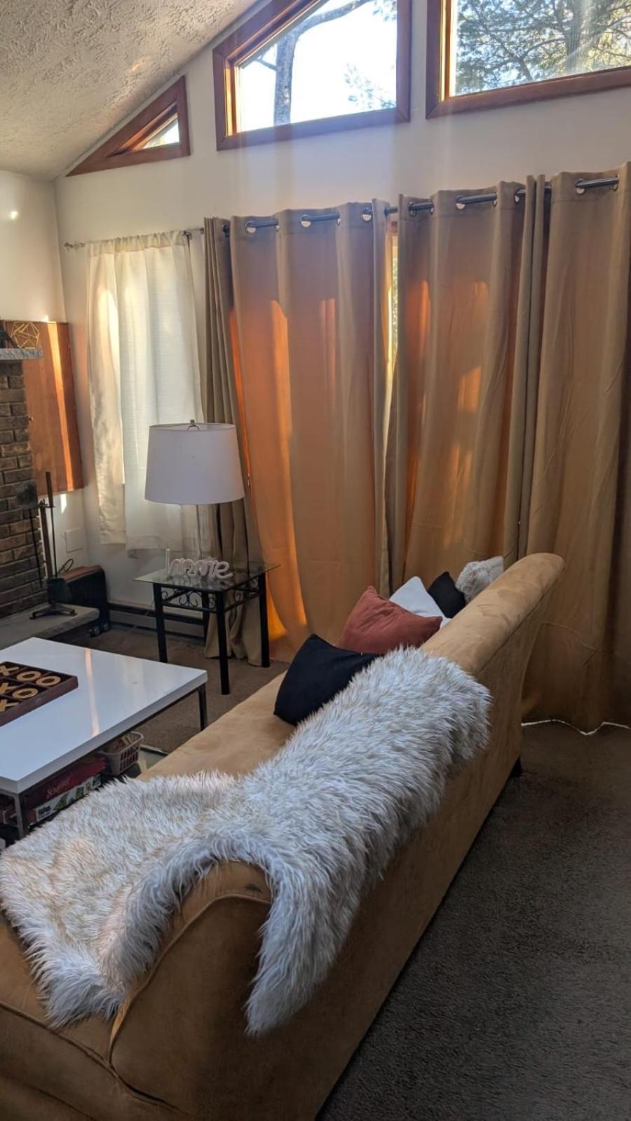Ambiance - King Bed Cabin, Jetted-Tub & Fireplace Tobyhanna المظهر الخارجي الصورة